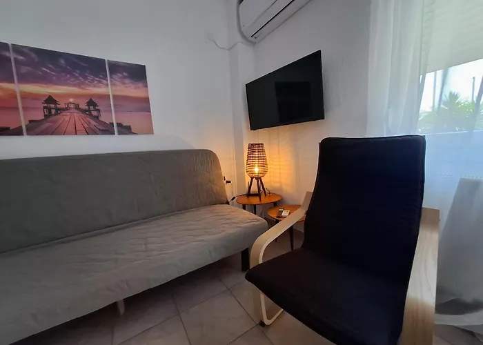 Alana Apartment