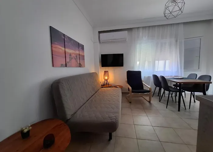 Alana Apartment